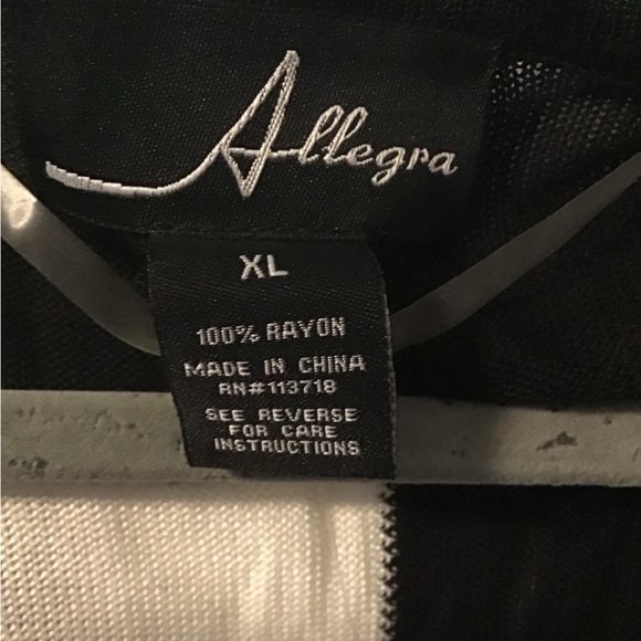 NWT! Elegant Black and Tan Long Sleeve Cardigan - Picture 5 of 8